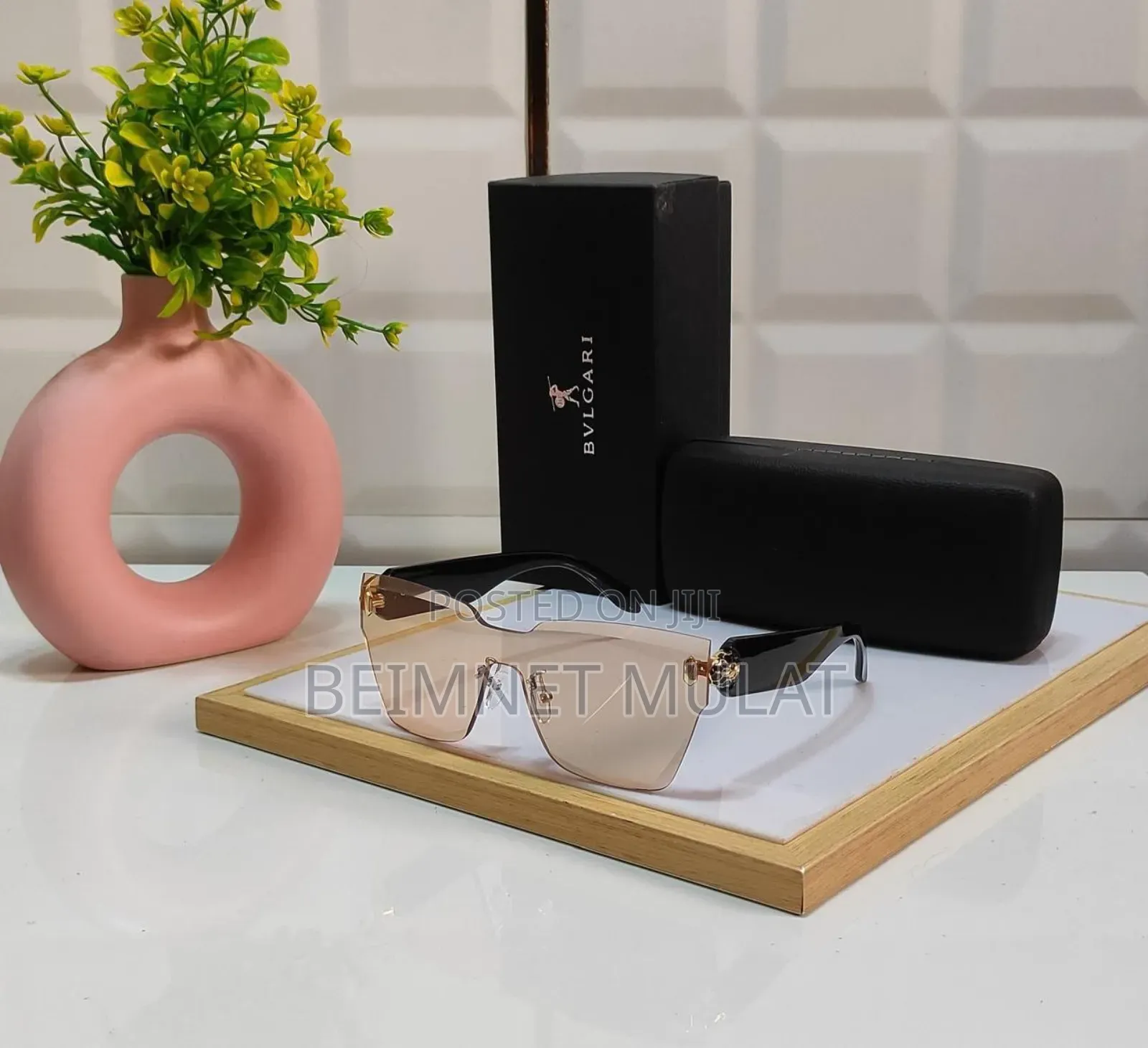 International Bran Sunglasses