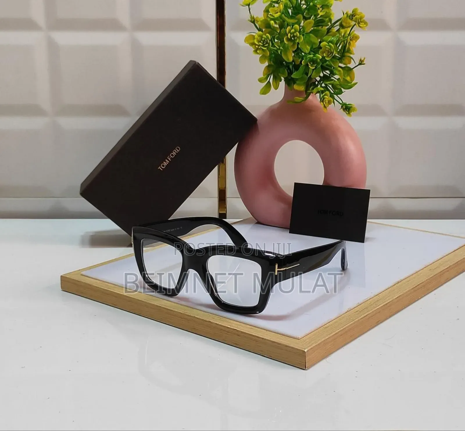 International Bran Sunglasses