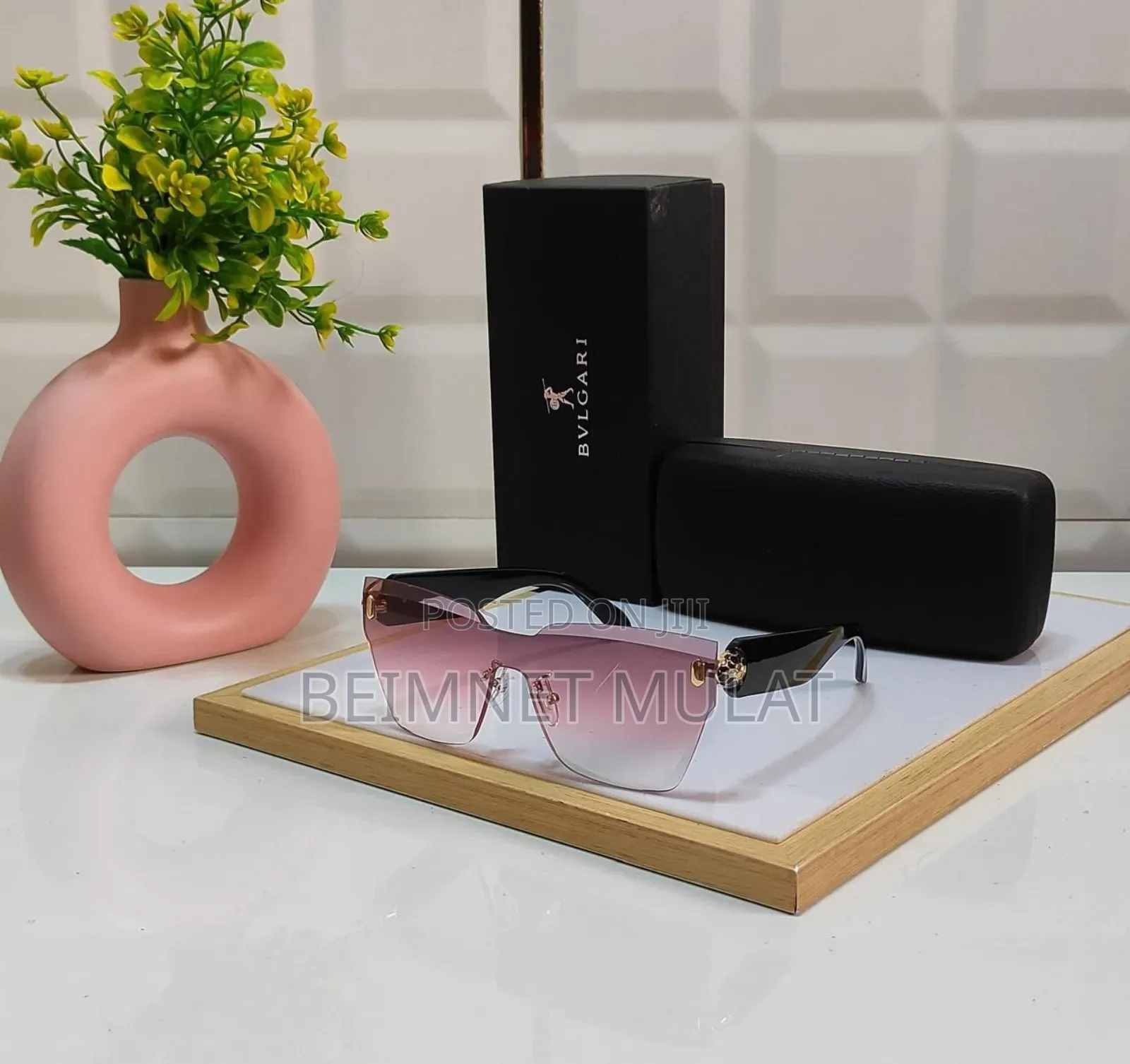 International Bran Sunglasses