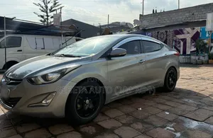 Hyundai Avante 2014 Silver