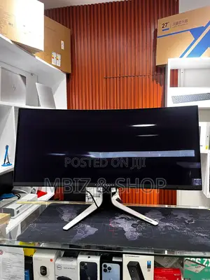 Photo - Alienware Qd-Oled Curved Monitor