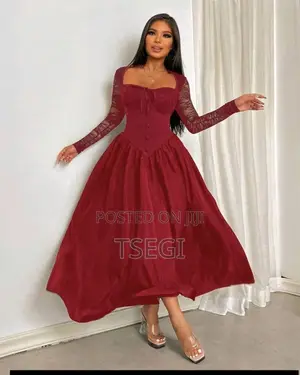 Photo - የሴቶች የኘሮግራም ቀሚስ