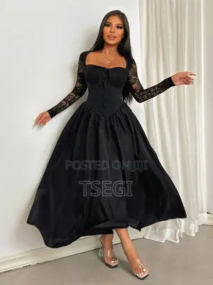 የሴቶች የኘሮግራም ቀሚስ