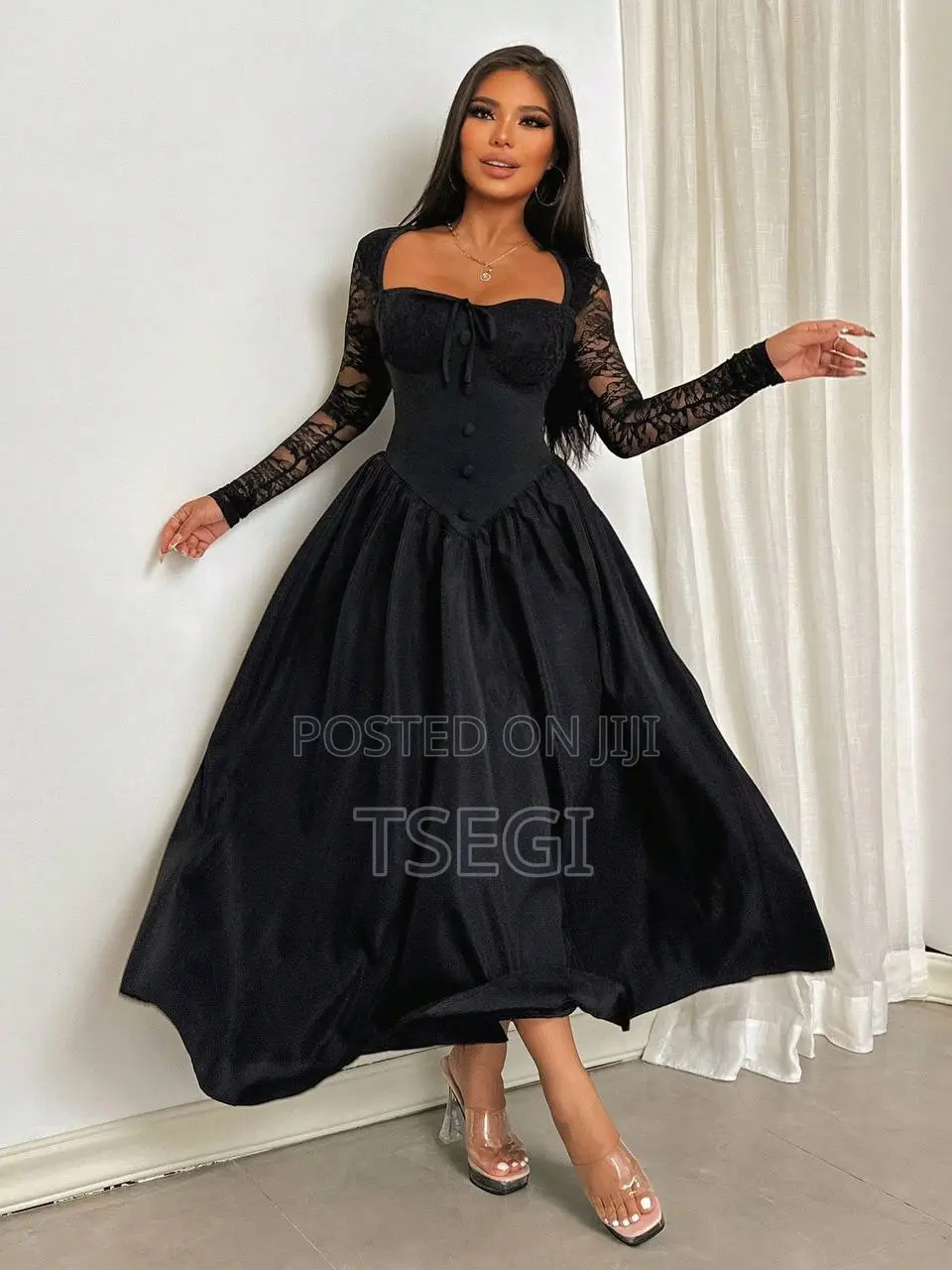 የሴቶች የኘሮግራም ቀሚስ