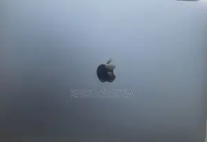 New Laptop Apple MacBook Pro 2017 16GB Intel Core I7 SSD 512GB