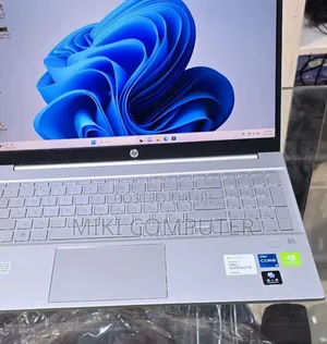 Photo - New Laptop HP Pavilion 14 16GB Intel Core I5 SSD 512GB