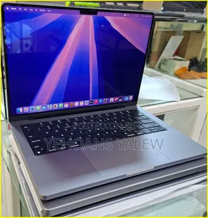 Photo - New Laptop Apple MacBook Air 2020 M1 16GB Apple M1 Pro SSD 1T