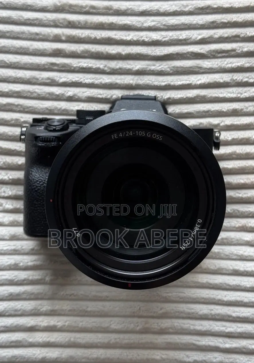 Sony A7iv W 24-105 G Oss Lens