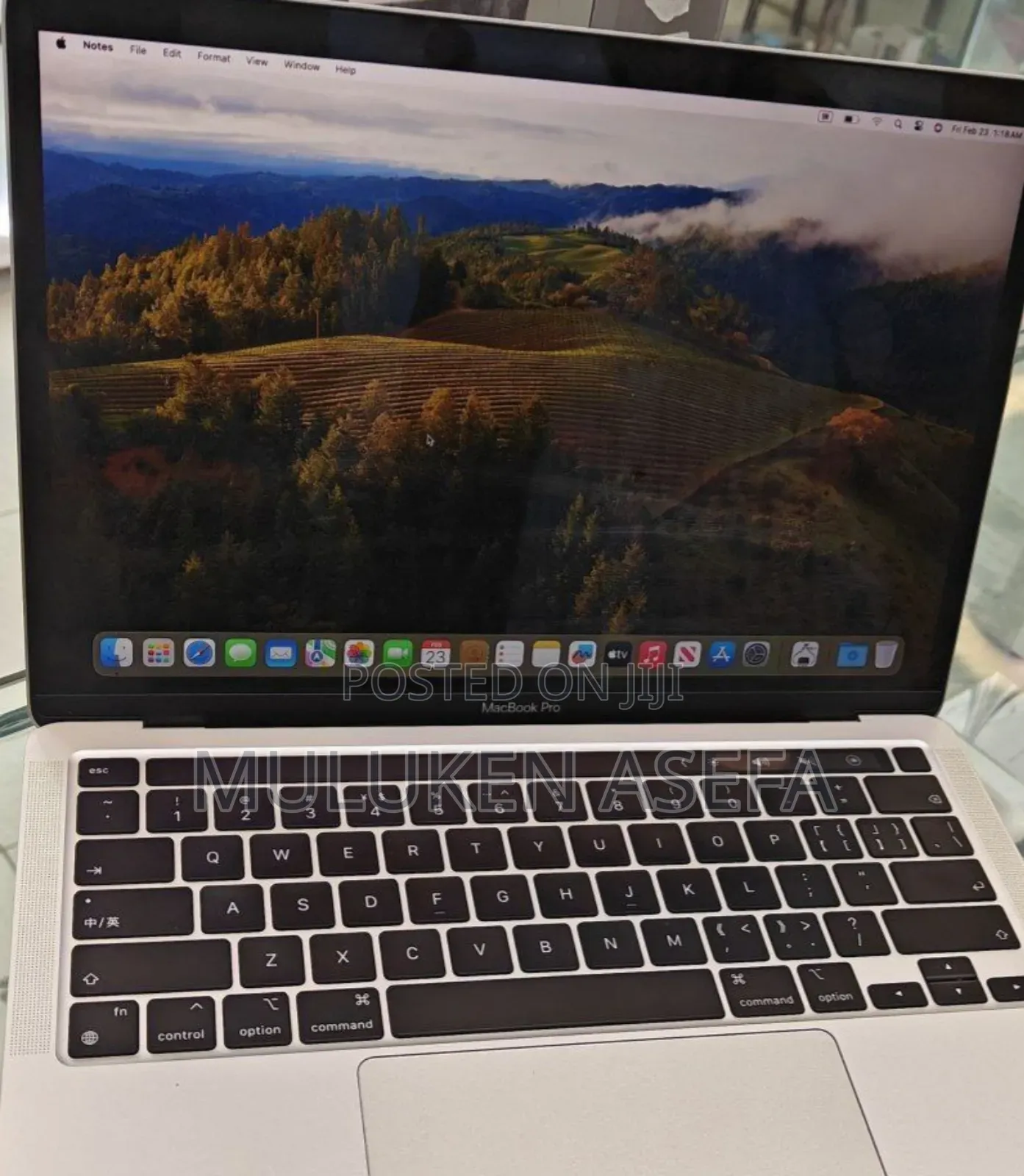 New Laptop Apple MacBook Pro M1 8GB Apple M1 SSD 256GB