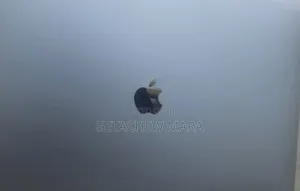 New Laptop Apple MacBook Pro 2017 16GB Intel Core I7 SSD 512GB