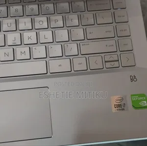 New Laptop HP 16GB Intel Core I7 SSD 512GB