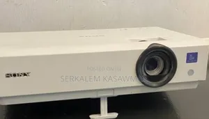 Photo - Sony Projector Model Name V