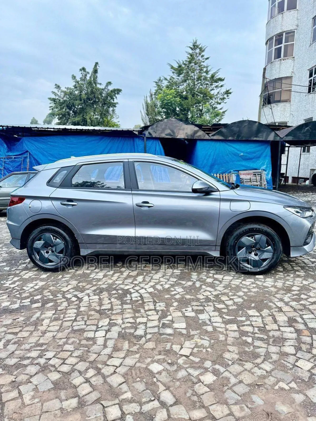 New BYD E2 43 kWh 94 hp FWD 2025 Silver