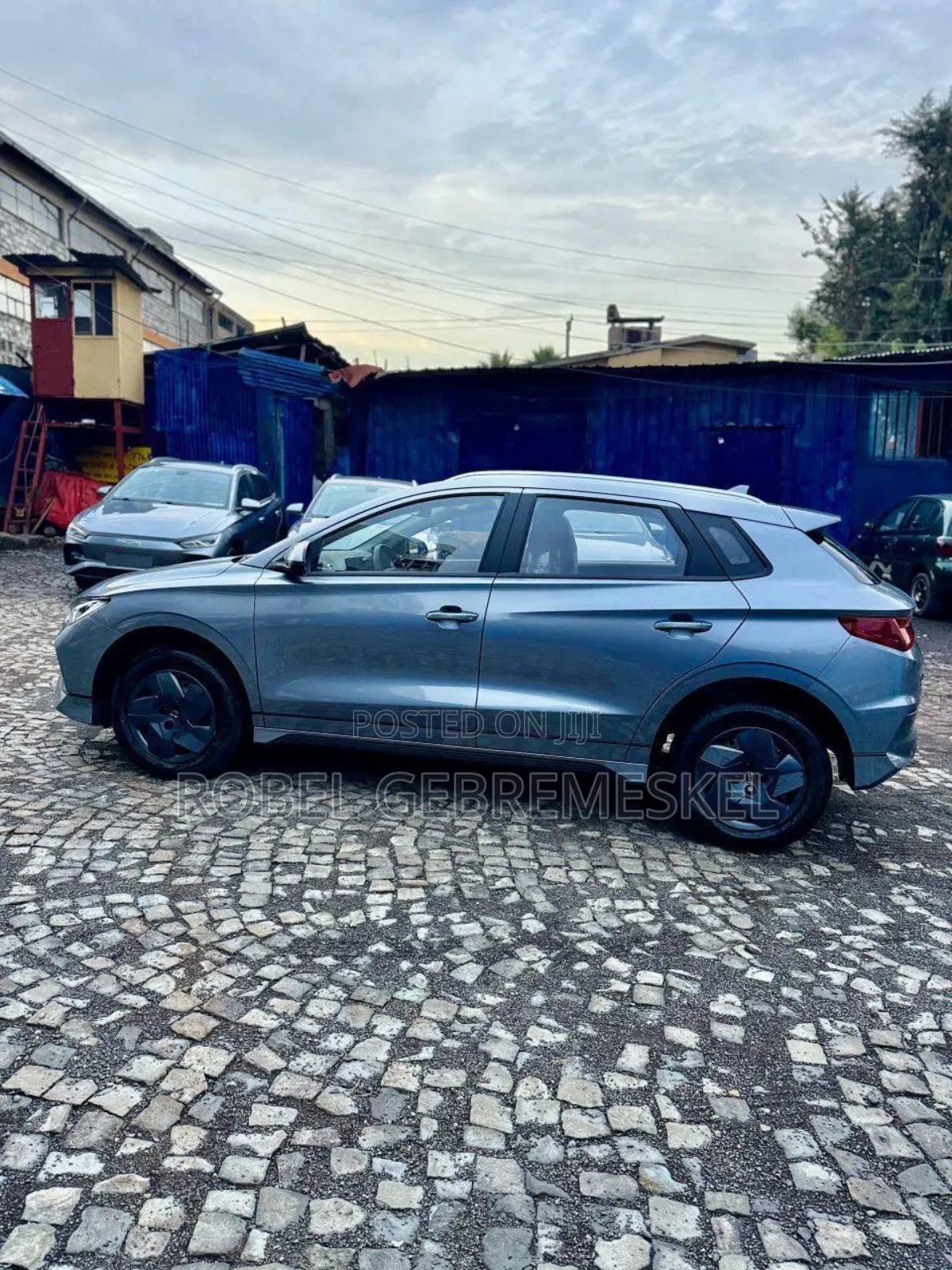 New BYD E2 43 kWh 94 hp FWD 2025 Silver