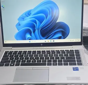 New Laptop HP EliteBook 840 G8 16GB Intel Core I7 SSD 512GB