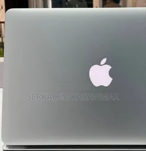 New Laptop Apple MacBook Air 2017 8GB Intel Core I7 SSD 256GB