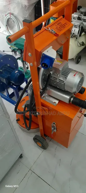 Concrete Polishing Machine