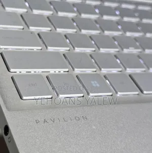 New Laptop HP Pavilion 15 8GB Intel Core I5 SSD 512GB