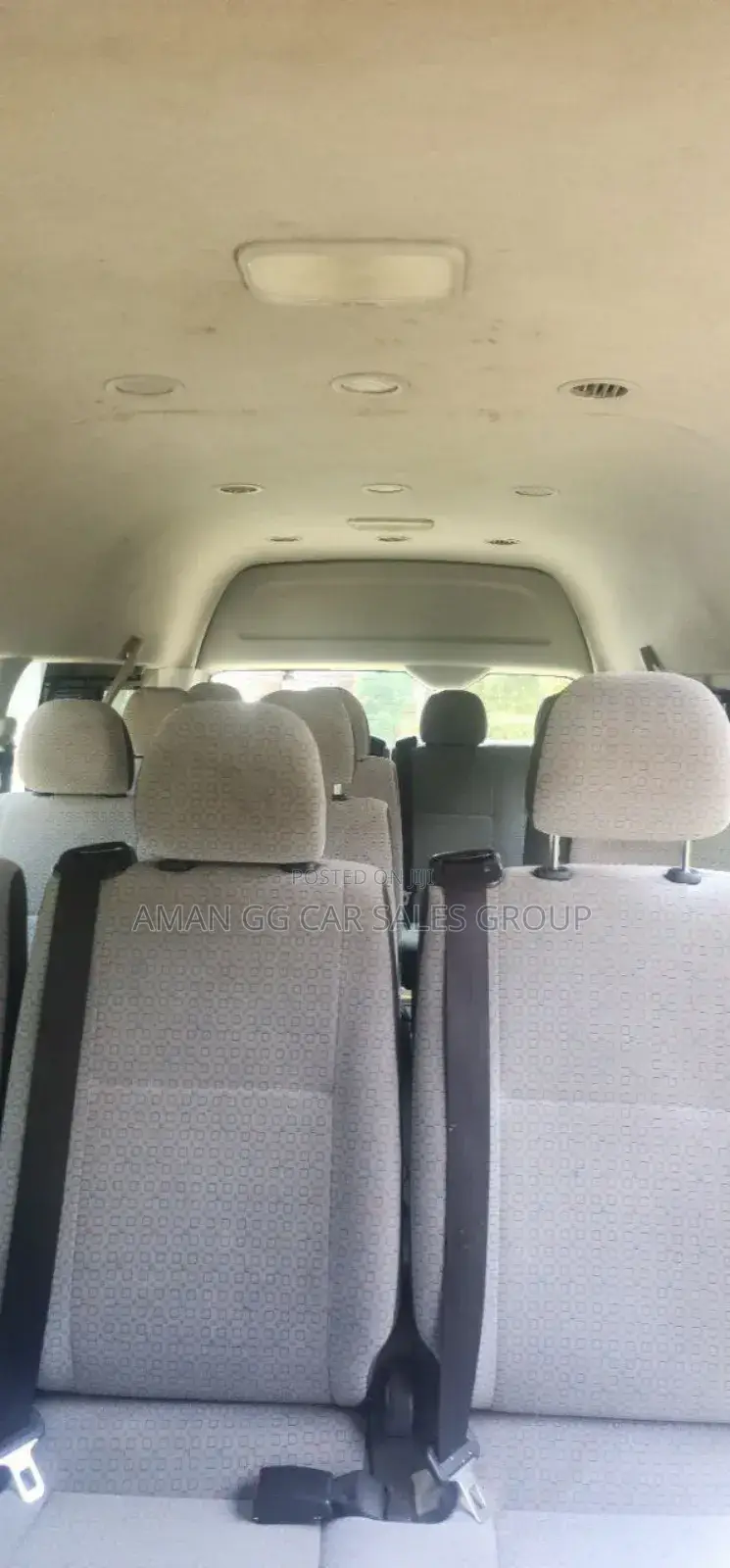 Toyota HiAce 2018 White