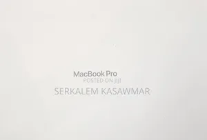 New Laptop Apple MacBook Pro 2024 M4 14-Inch 16GB Apple M4 SSD 512GB