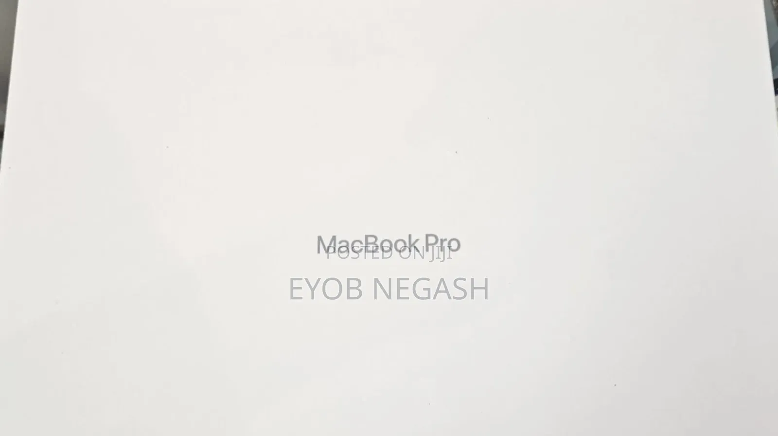 New Laptop Apple MacBook Pro 2024 M4 14-Inch 16GB Apple M4 SSD 512GB