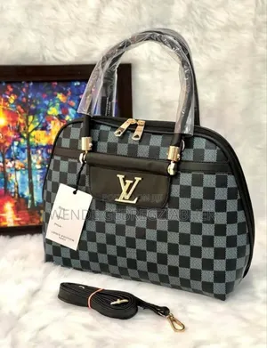 Photo - Louis Vuitton Purs