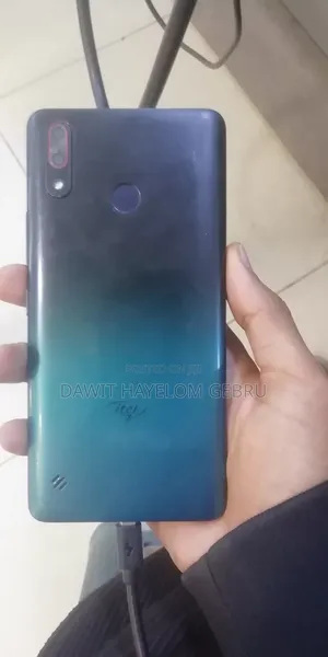Photo - Itel A55 16 GB