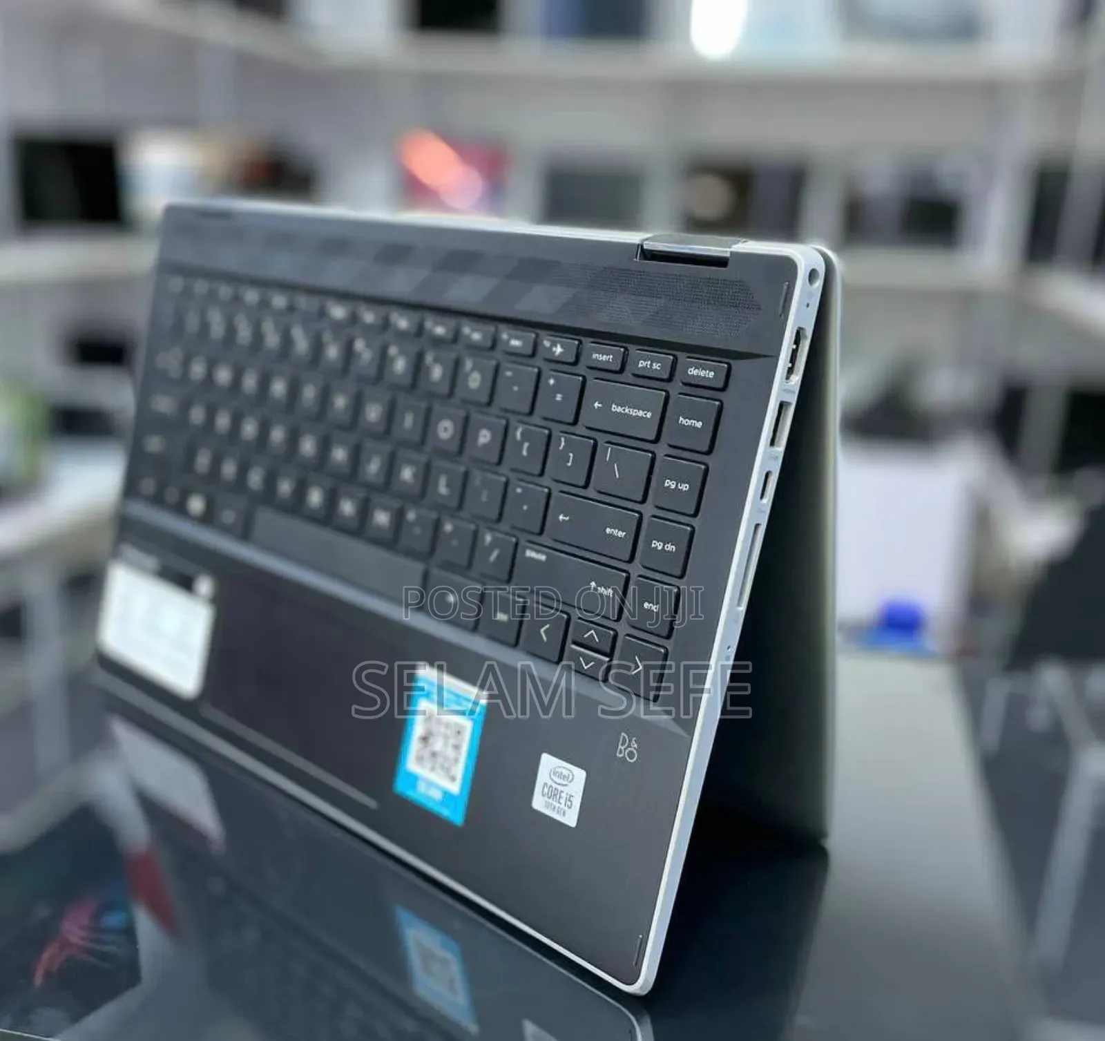 New Laptop HP Pavilion X360 8GB Intel Core I5 SSD 256GB