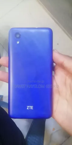 Photo - ZTE Blade A31 Lite 32 GB Blue