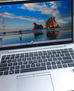 New Laptop HP EliteBook 840 G8 16GB Intel Core I5 SSD 512GB