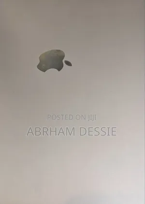 Photo - New Laptop Apple MacBook Pro M1 8GB Intel Core I9 SSD 256GB