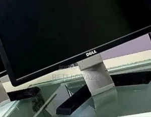 Photo - New Desktop Computer Dell Optiplex 7020 4GB Intel Core i5 HDD 500GB