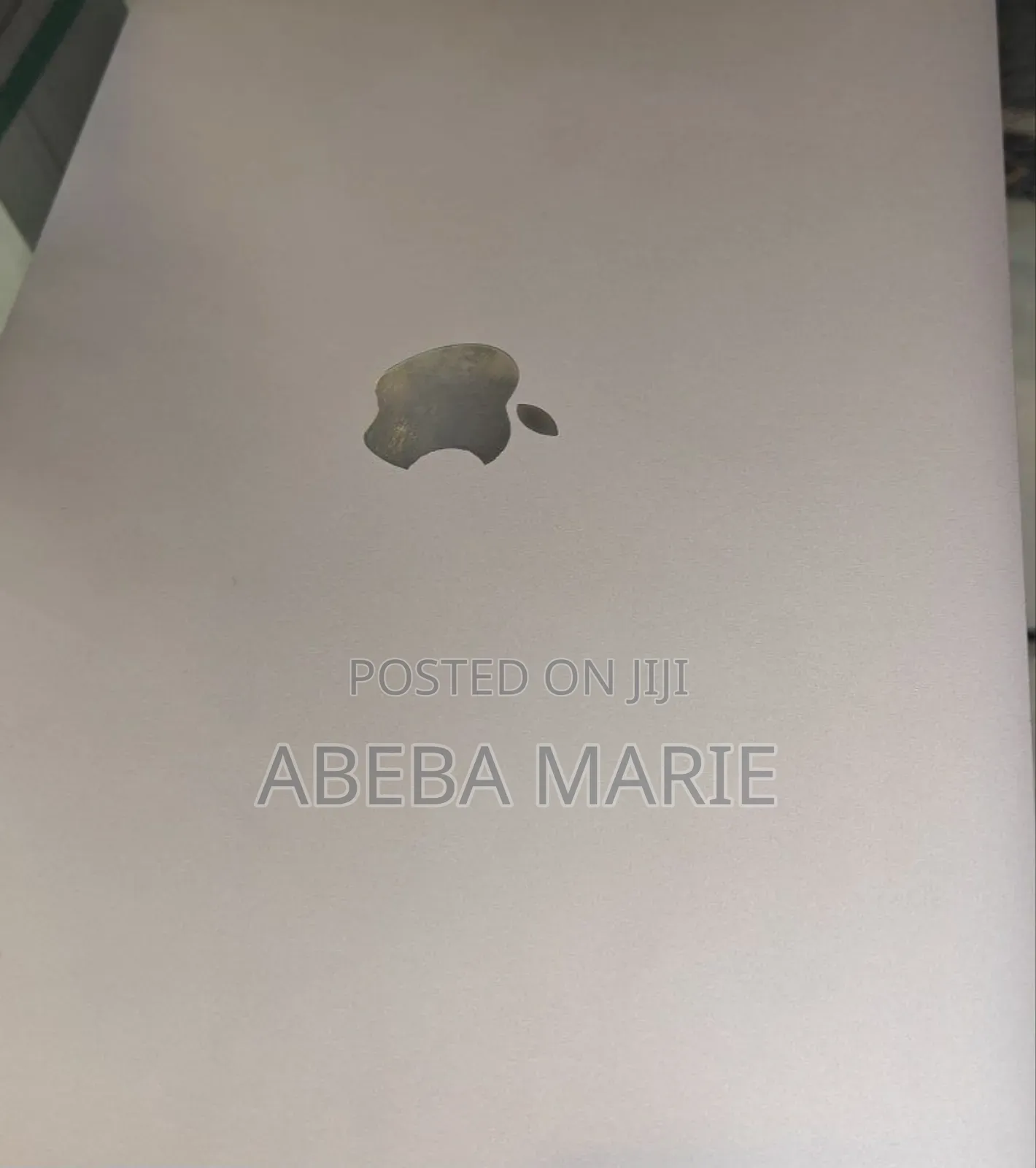 New Laptop Apple MacBook Pro M1 8GB Apple M1 Pro SSD 256GB