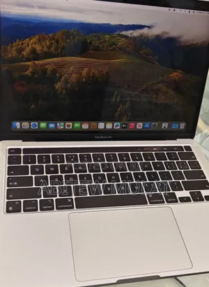 New Laptop Apple MacBook Pro M1 8GB Apple M1 SSD 256GB