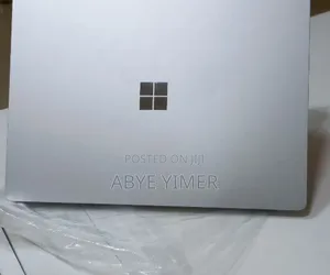 New Laptop Microsoft Surface Laptop 4 16GB Intel Core I7 SSD 512GB