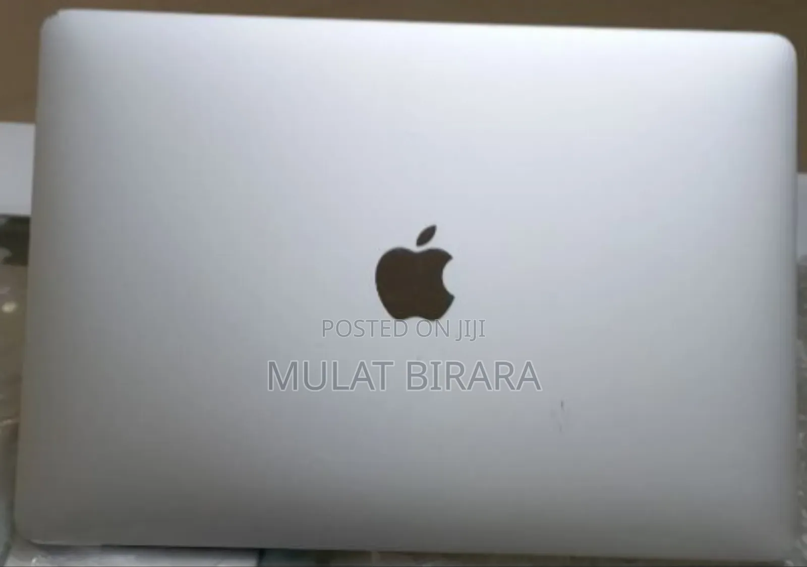 New Laptop Apple MacBook Pro 2017 8GB Intel Core I5 SSD 256GB