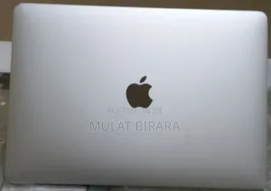 New Laptop Apple MacBook Pro 2017 8GB Intel Core I5 SSD 256GB