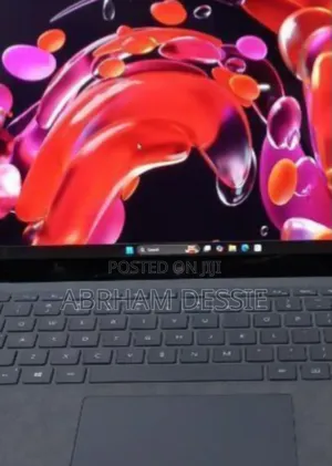 New Laptop Microsoft Surface 16GB Intel Core I7 SSD 512GB