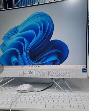 New HP 200 G4 22 All-in-One 8GB Intel Core I5 SSD 512GB