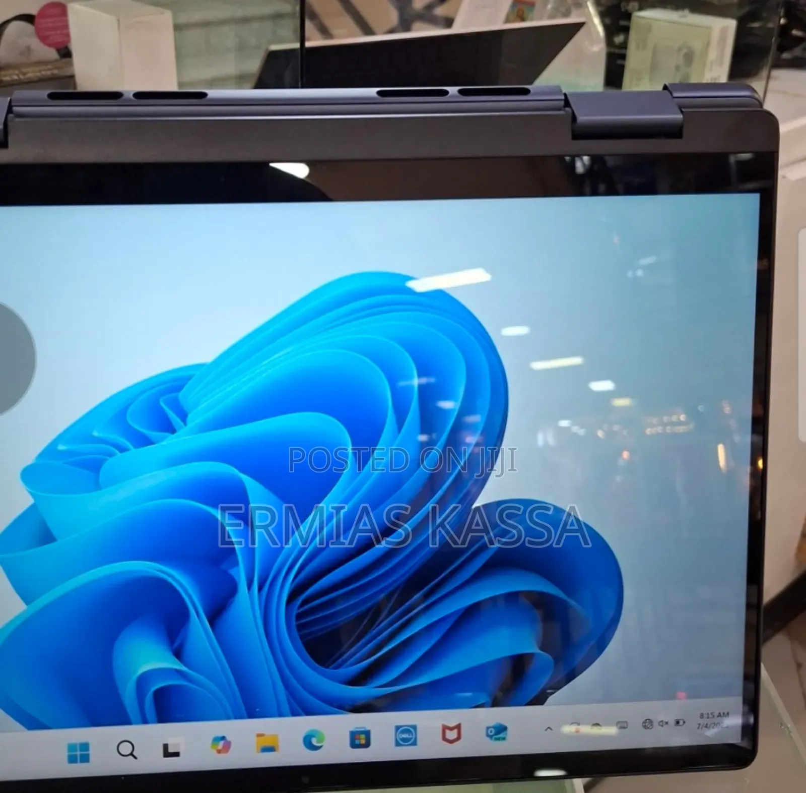 New Laptop Dell Inspiron 14 5540 16GB AMD Ryzen 7 SSD 1T