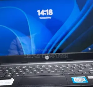 New Laptop HP Envy X360 8GB Intel Core I5 SSD 256GB