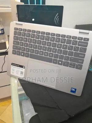 New Laptop HP 16GB Intel Core Ultra 7 SSD 1T