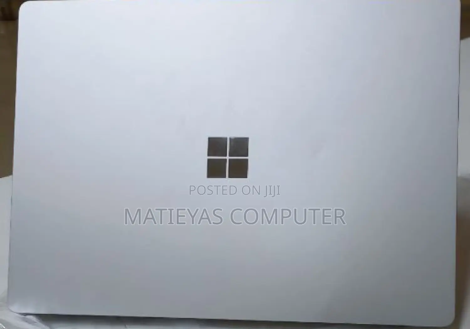 New Laptop Microsoft Surface 16GB Intel Core I7 SSD 512GB