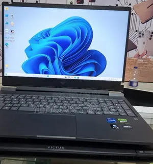 New Laptop HP Victus 16 16GB Intel Core I7 SSD 1T