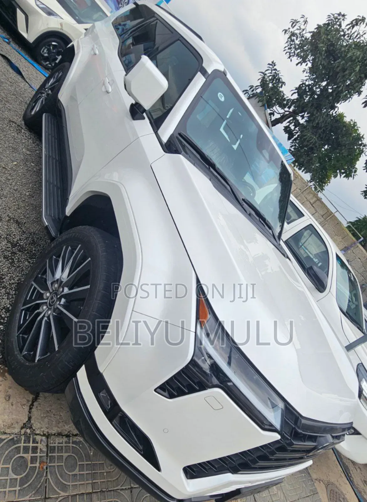 New Lexus GX 550h Hybrid AWD 2024 White