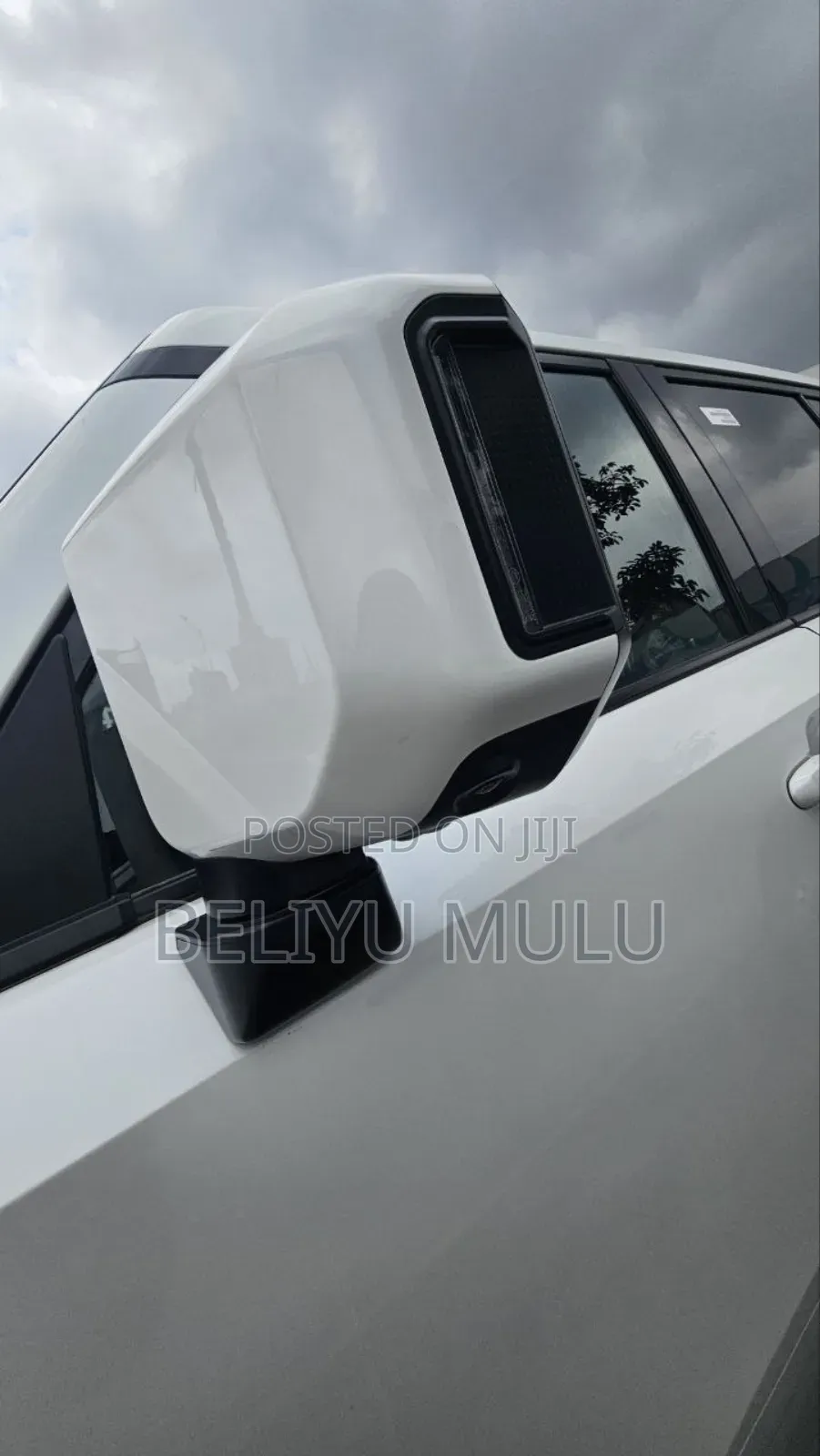 New Lexus GX 550h Hybrid AWD 2024 White