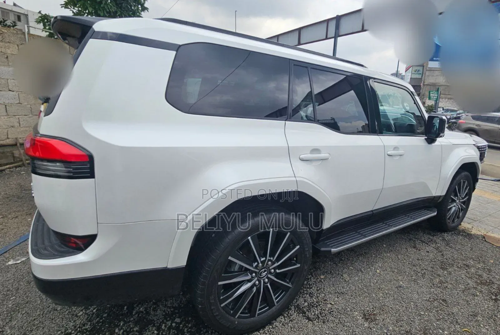 New Lexus GX 550h Hybrid AWD 2024 White