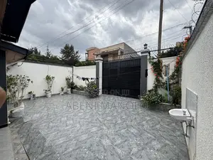 Photo - 2bdrm Villa in Akaky Kaliti for sale