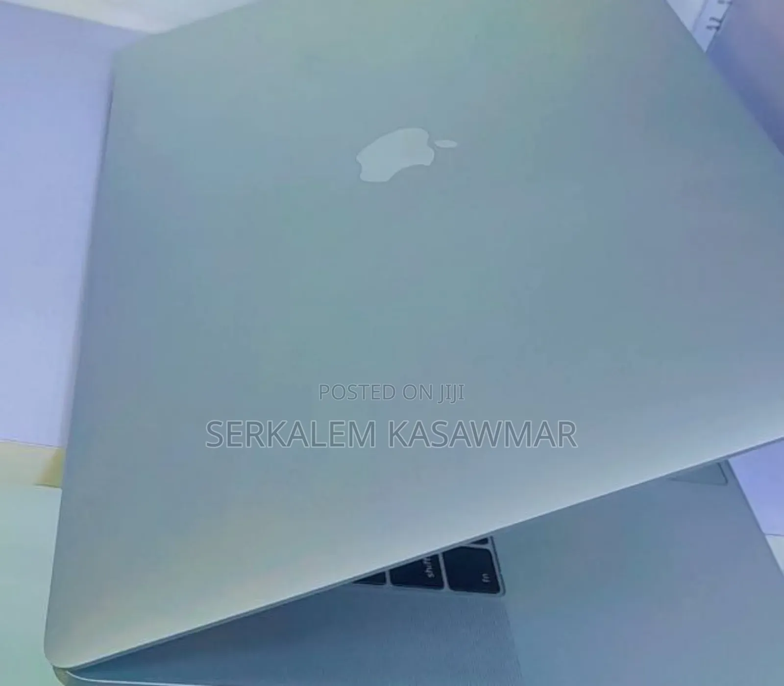 New Laptop Apple MacBook Pro 2017 16GB Intel Core I7 SSD 256GB