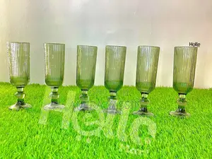 ትልቅ የሆኑ ኳሊቲ እና ውብ ብርጭቆ